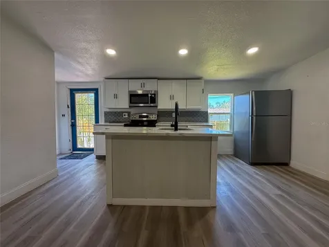 18920 3rd Avenue Orlando FL 32820