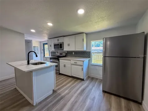 18920 3rd Avenue Orlando FL 32820