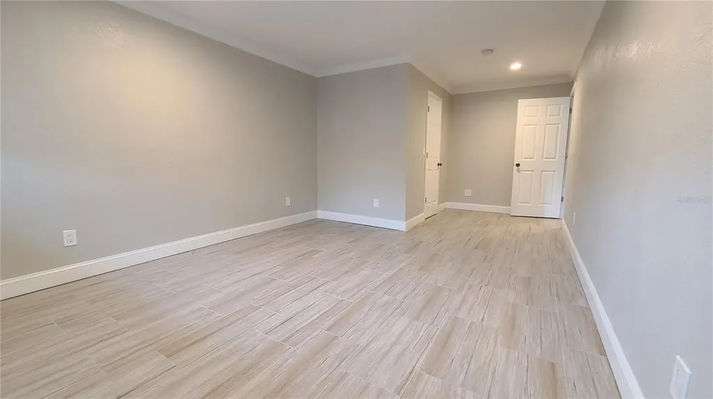 1718 Cardinal Drive Clearwater FL 33759