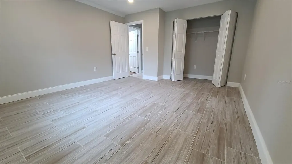 1718 Cardinal Drive Clearwater FL 33759