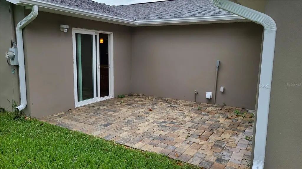 1718 Cardinal Drive Clearwater FL 33759