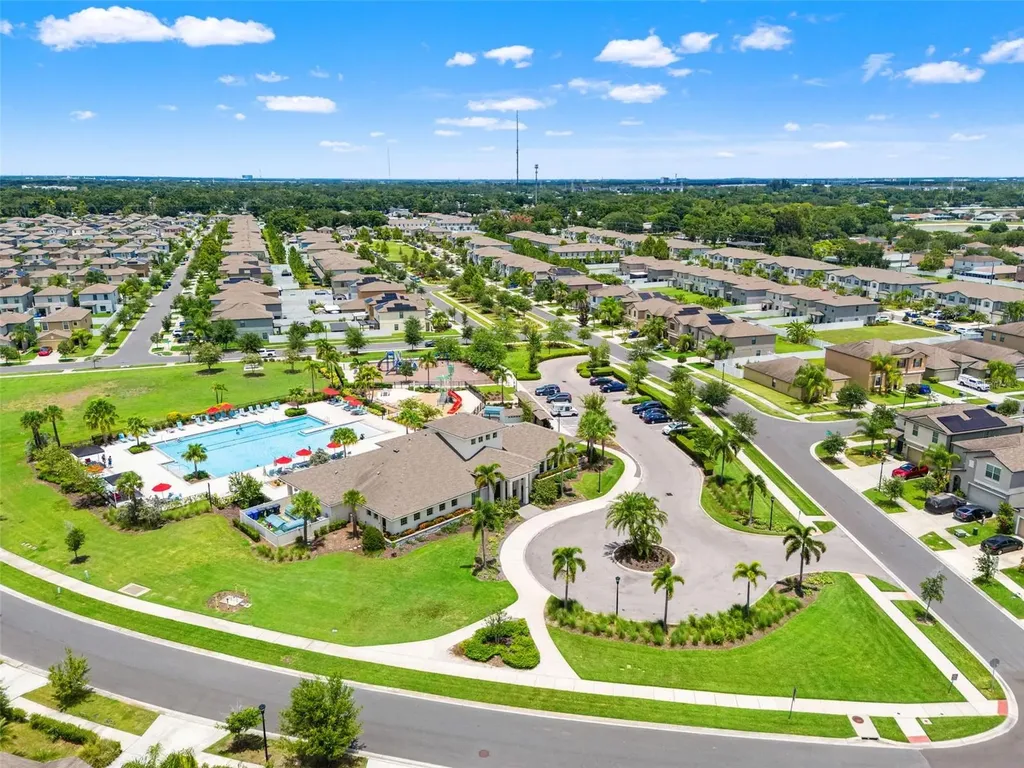 7627 French Marigold Avenue Tampa FL 33619