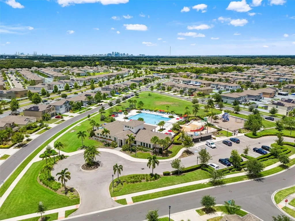 7627 French Marigold Avenue Tampa FL 33619
