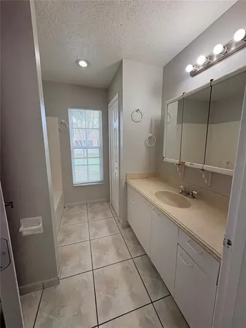305 Colonade Court Kissimmee FL 34758