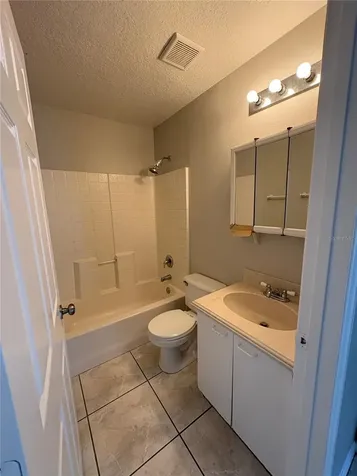 305 Colonade Court Kissimmee FL 34758