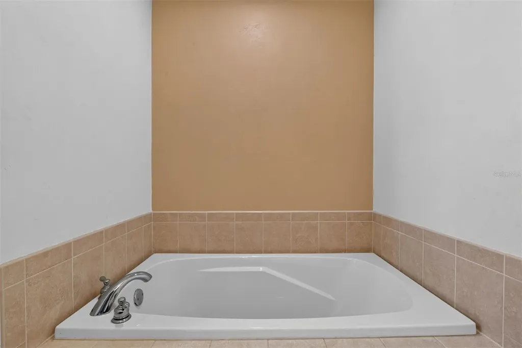 9892 SW 95th Place Gainesville FL 32608