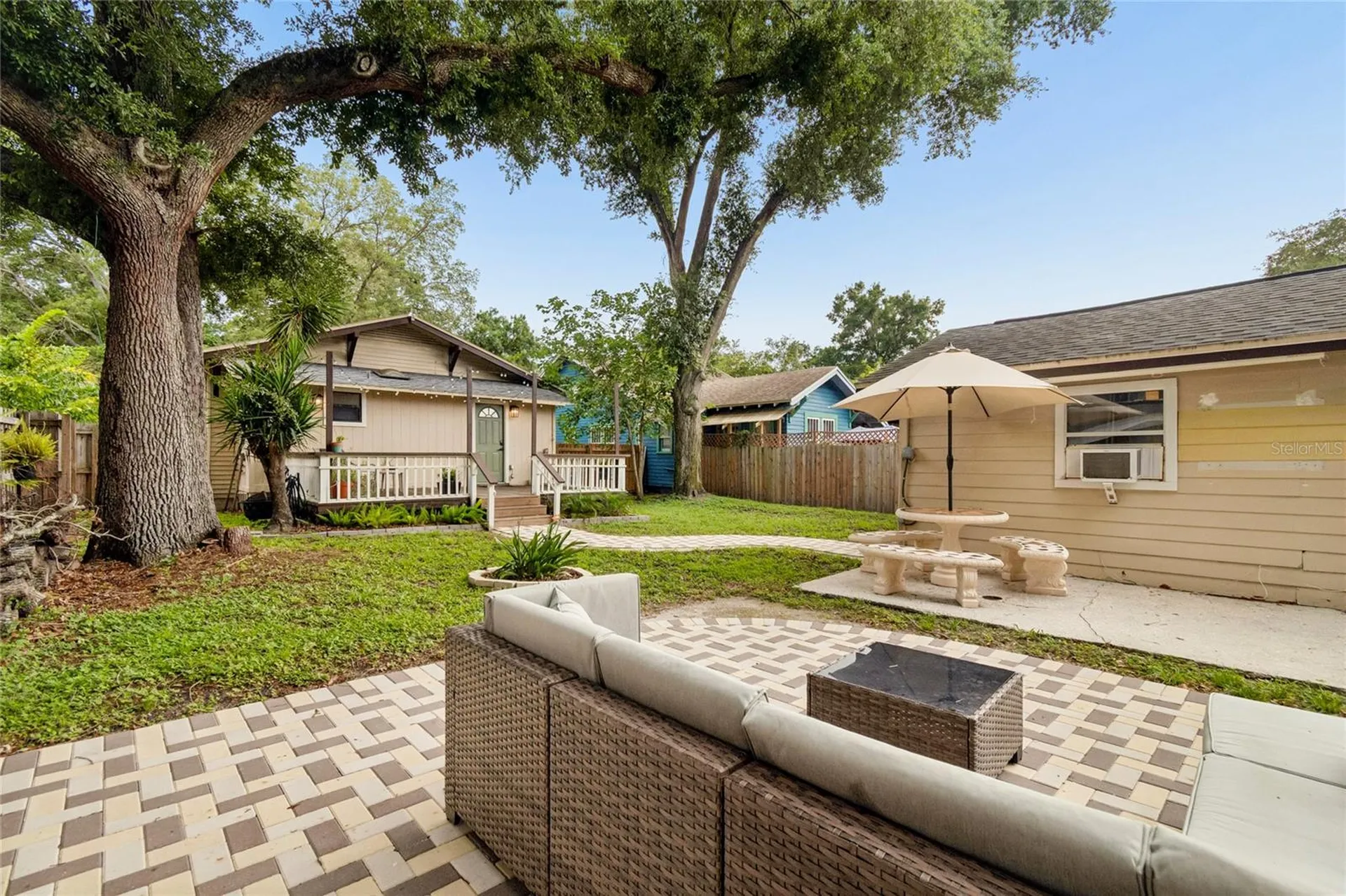 1202 E Powhatan Avenue Tampa FL 33604
