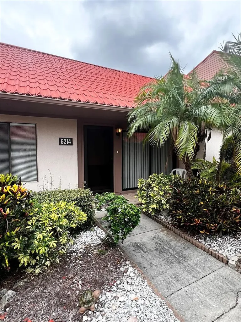 6214 Draw Lane Sarasota FL 34235