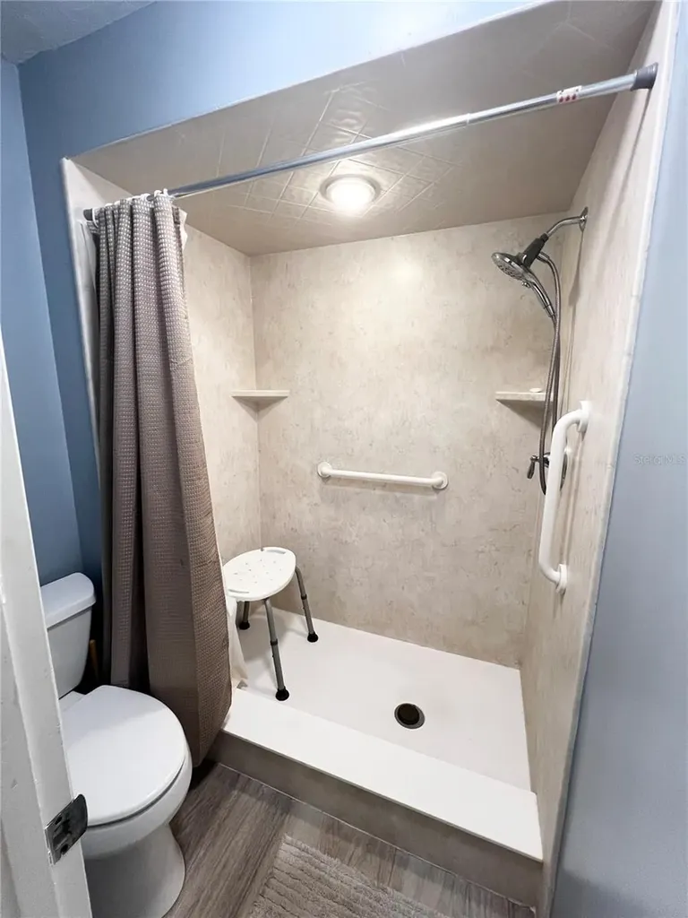 6214 Draw Lane Sarasota FL 34235