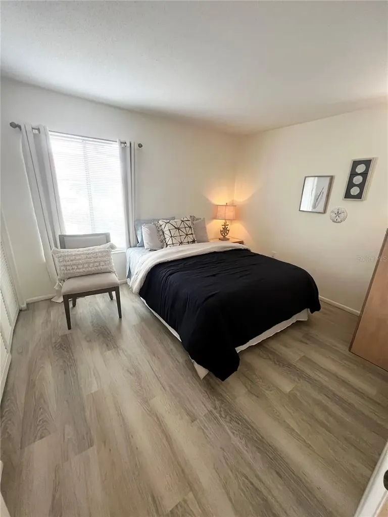 6214 Draw Lane Sarasota FL 34235