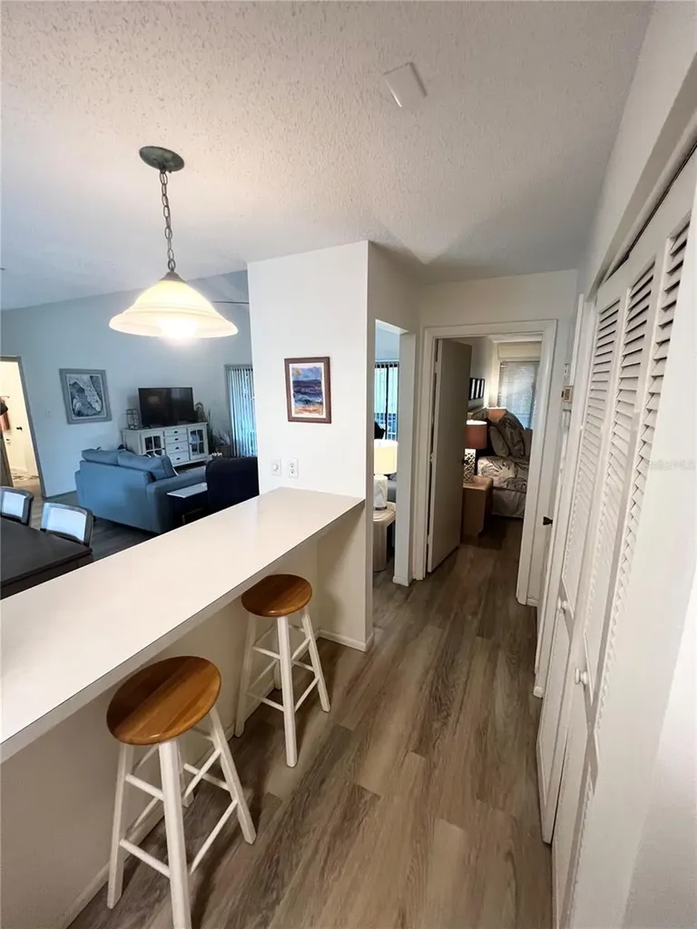 6214 Draw Lane Sarasota FL 34235