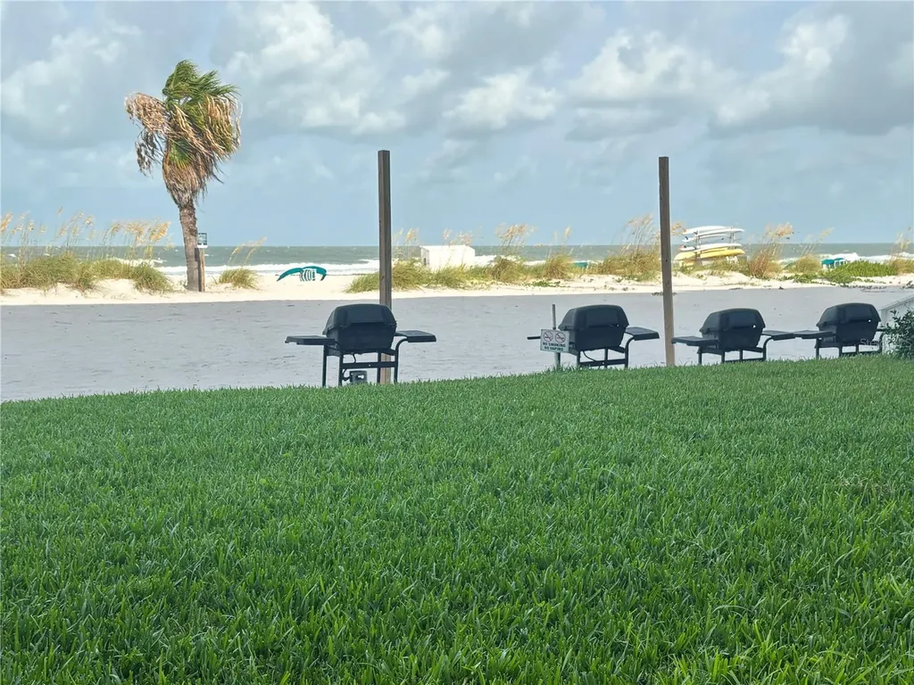 9980 Gulf Boulevard St Petersburg FL 33706