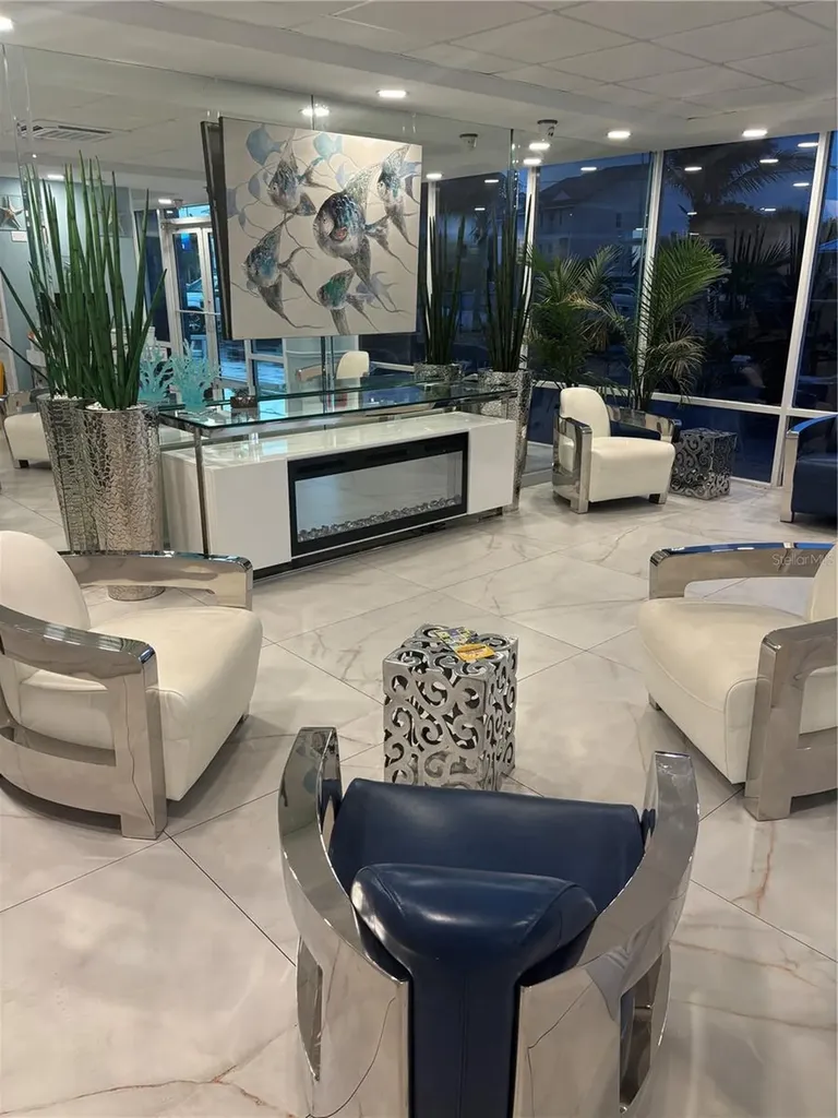 9980 Gulf Boulevard St Petersburg FL 33706