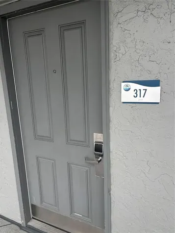 9980 Gulf Boulevard St Petersburg FL 33706
