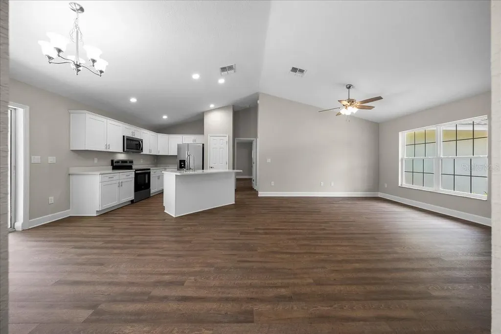13556 SE 102nd Court Belleview FL 34420