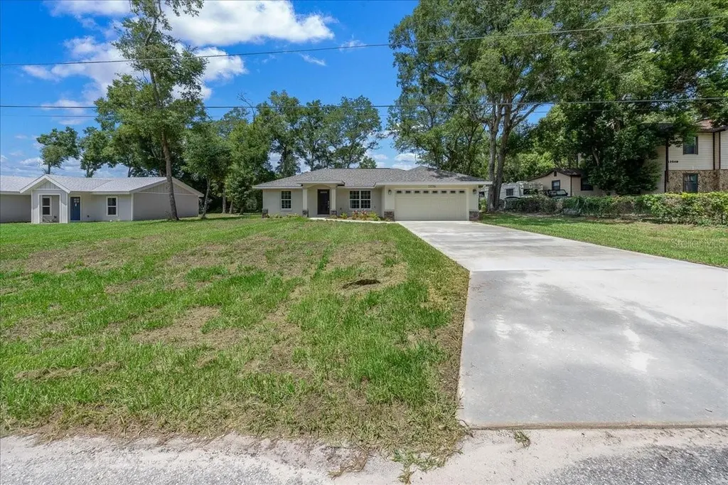13556 SE 102nd Court Belleview FL 34420