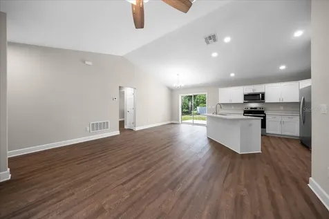 13556 SE 102nd Court Belleview FL 34420