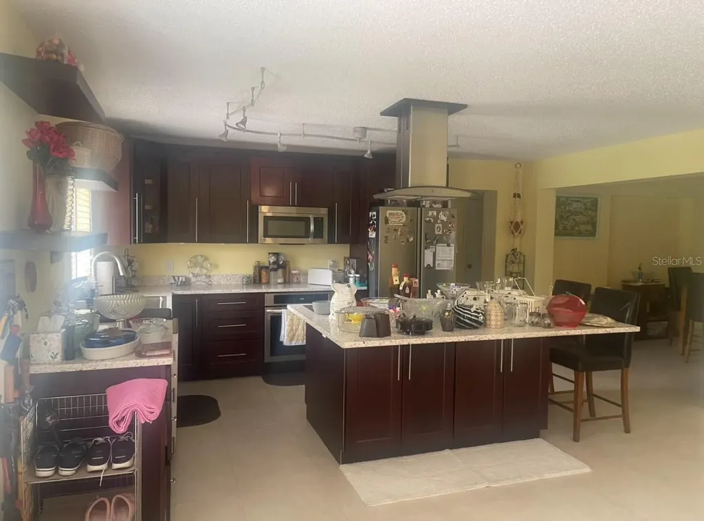 331 Shore Drive E Oldsmar FL 34677