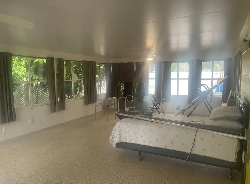 331 Shore Drive E Oldsmar FL 34677