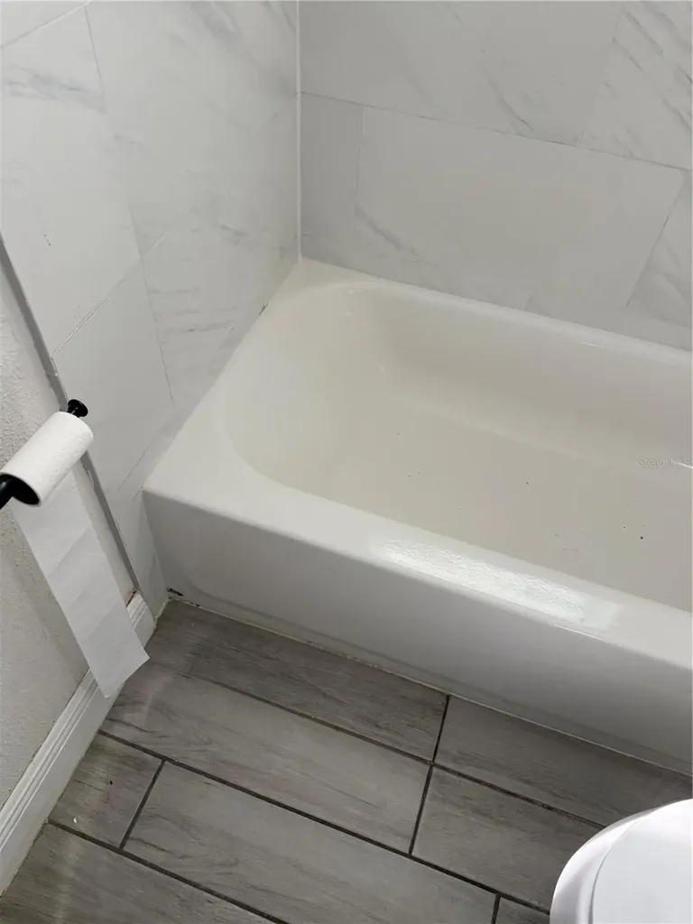 204 6th Jpv Street Winter Haven FL 33880