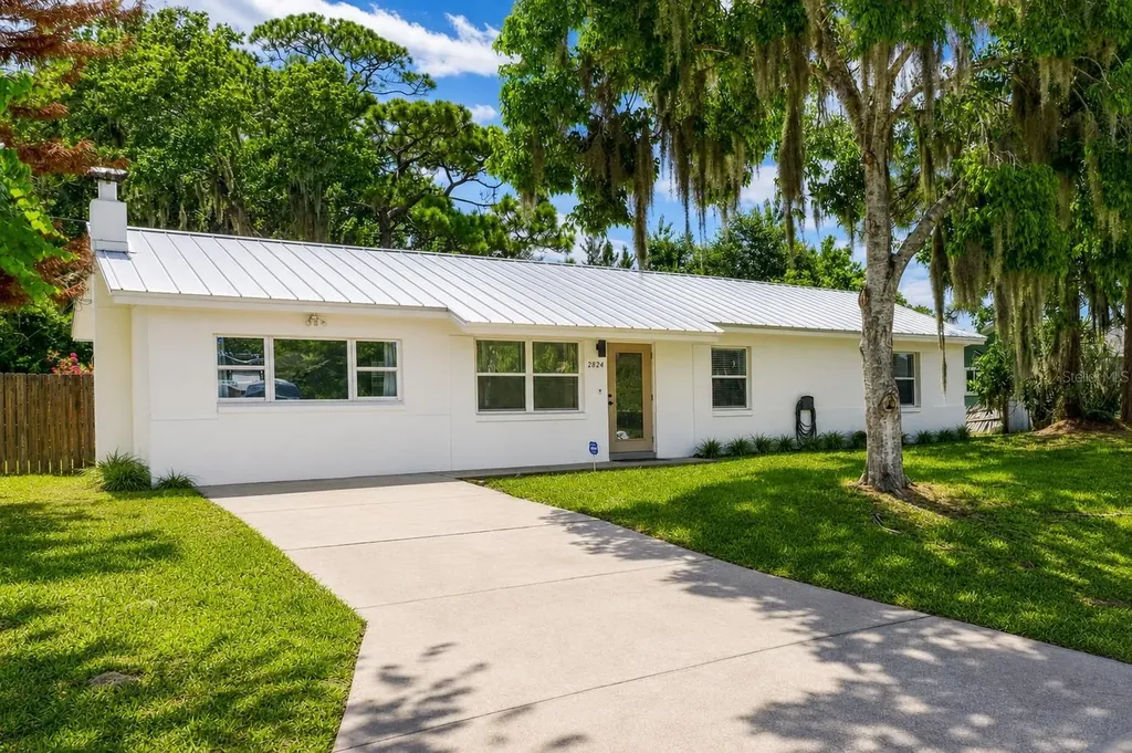 2824 Yule Tree Drive Edgewater FL 32141