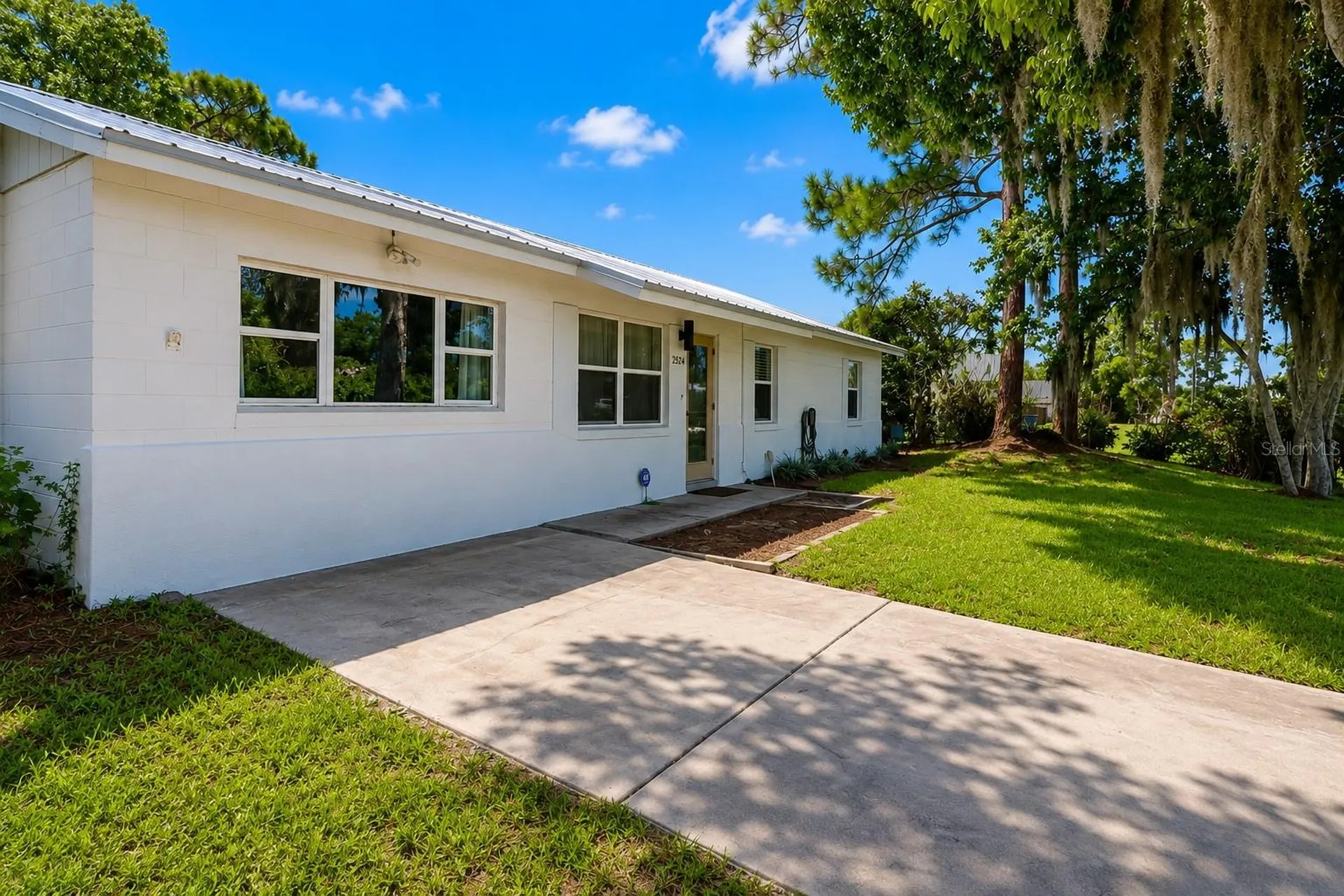 2824 Yule Tree Drive Edgewater FL 32141