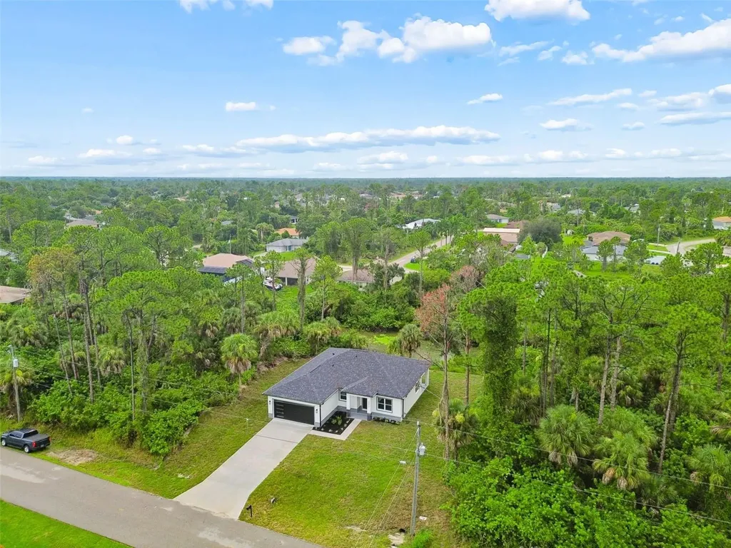 2277 Simonton Avenue North Port FL 34286