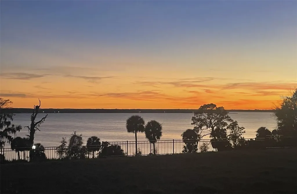 650 W 11th Avenue Mount Dora FL 32757