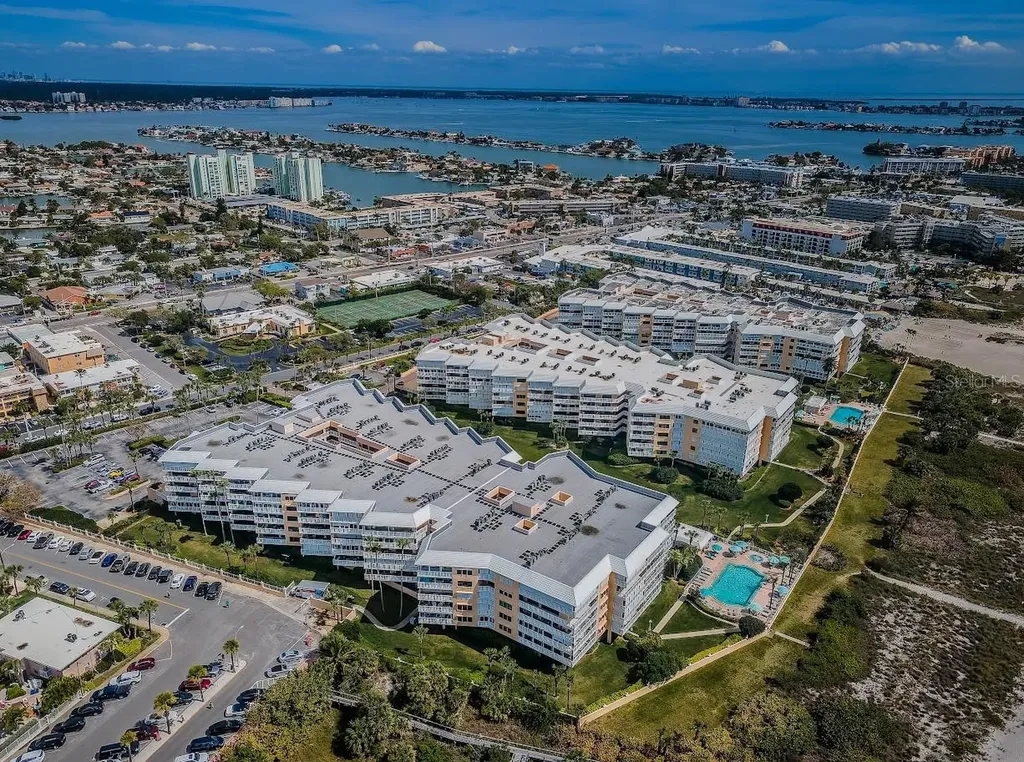 6500 Sunset Way St Pete Beach FL 33706