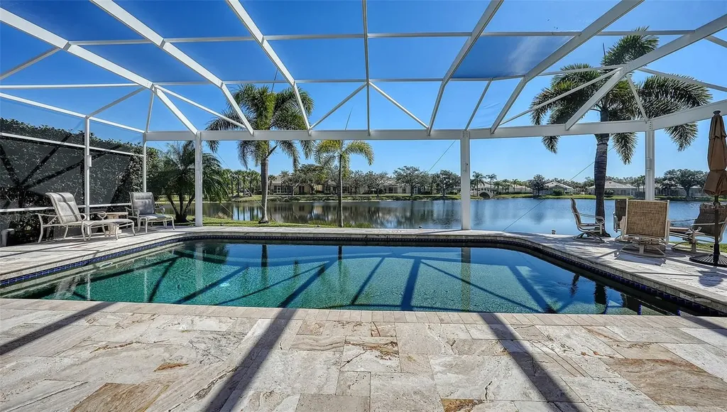 8672 Dolce Lane Sarasota FL 34238