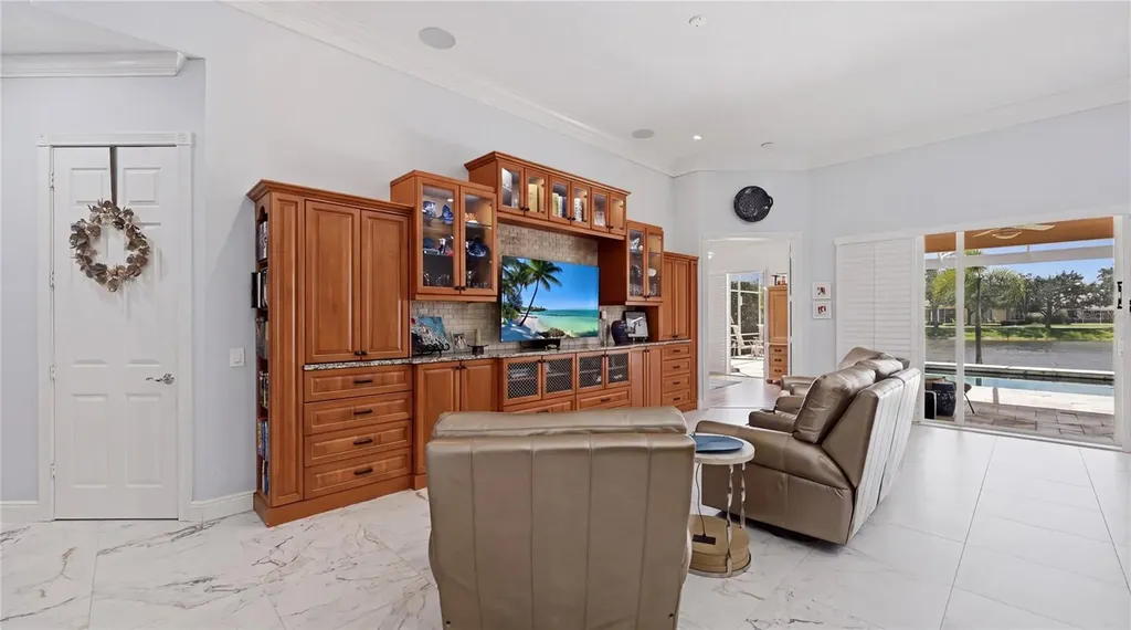 8672 Dolce Lane Sarasota FL 34238