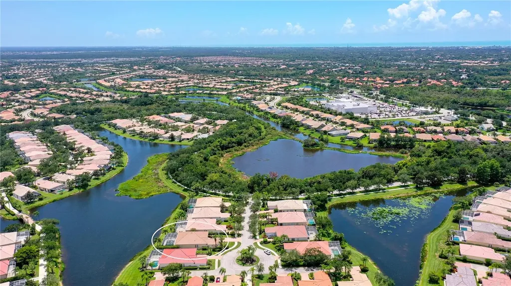 8672 Dolce Lane Sarasota FL 34238
