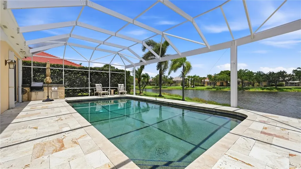 8672 Dolce Lane Sarasota FL 34238