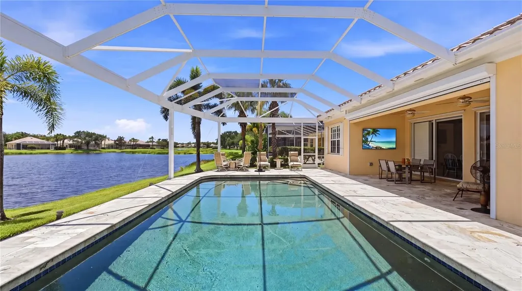 8672 Dolce Lane Sarasota FL 34238
