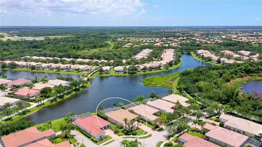 8672 Dolce Lane Sarasota FL 34238