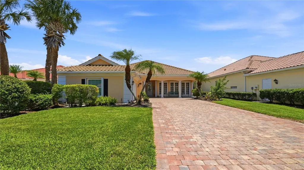 8672 Dolce Lane Sarasota FL 34238