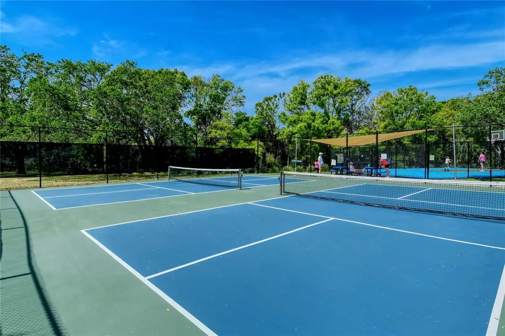 8672 Dolce Lane Sarasota FL 34238