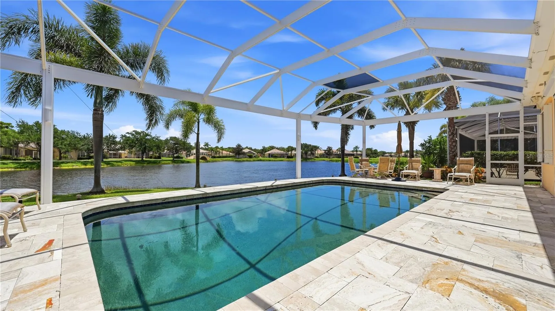 8672 Dolce Lane Sarasota FL 34238