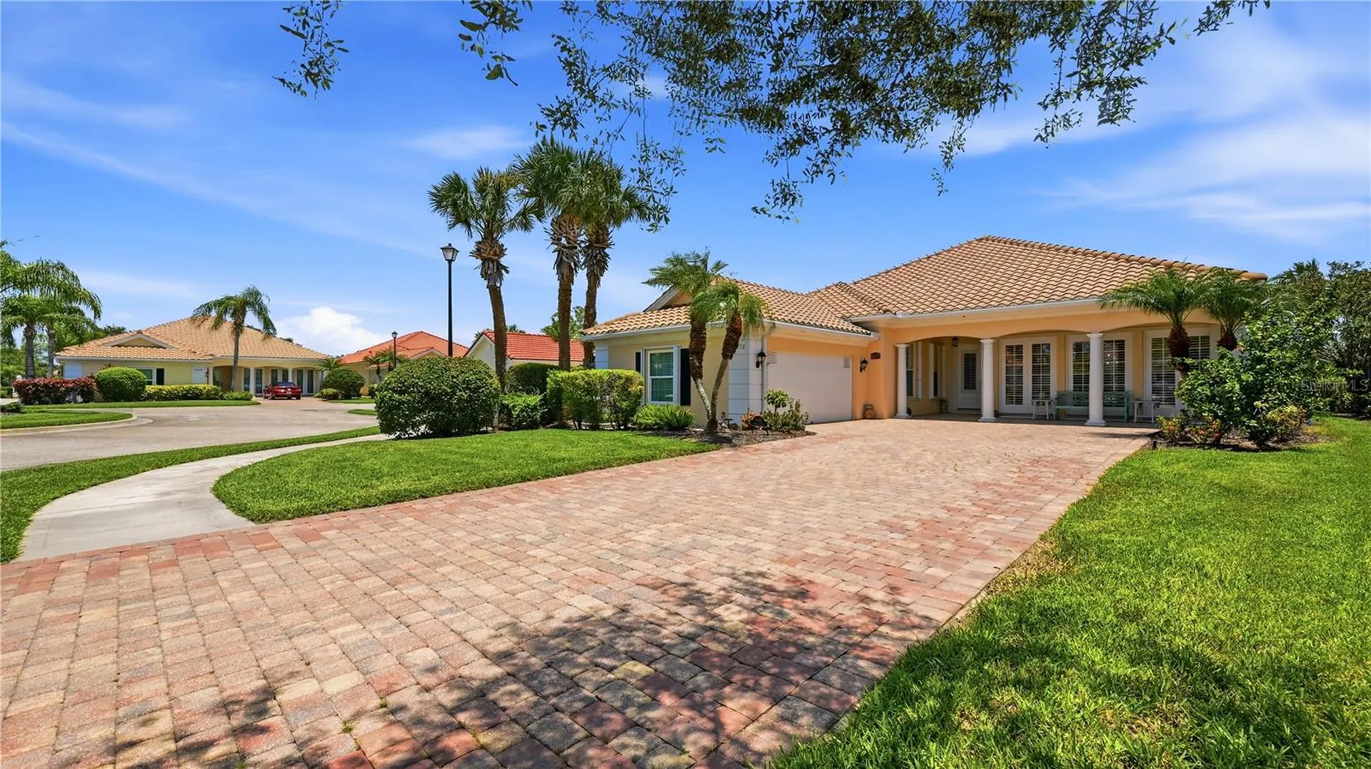 8672 Dolce Lane Sarasota FL 34238