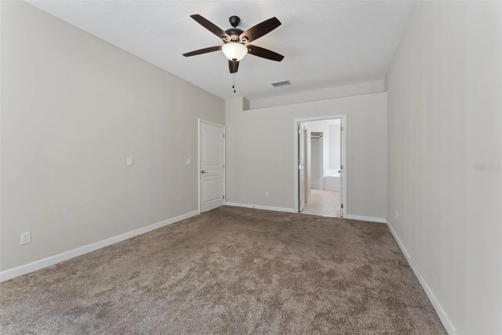 2131 Saint Ives Court Clermont FL 34711