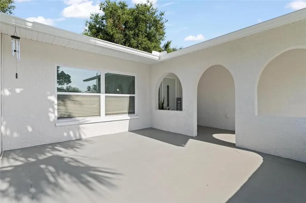 1128 Forbes Trace Tarpon Springs FL 34689