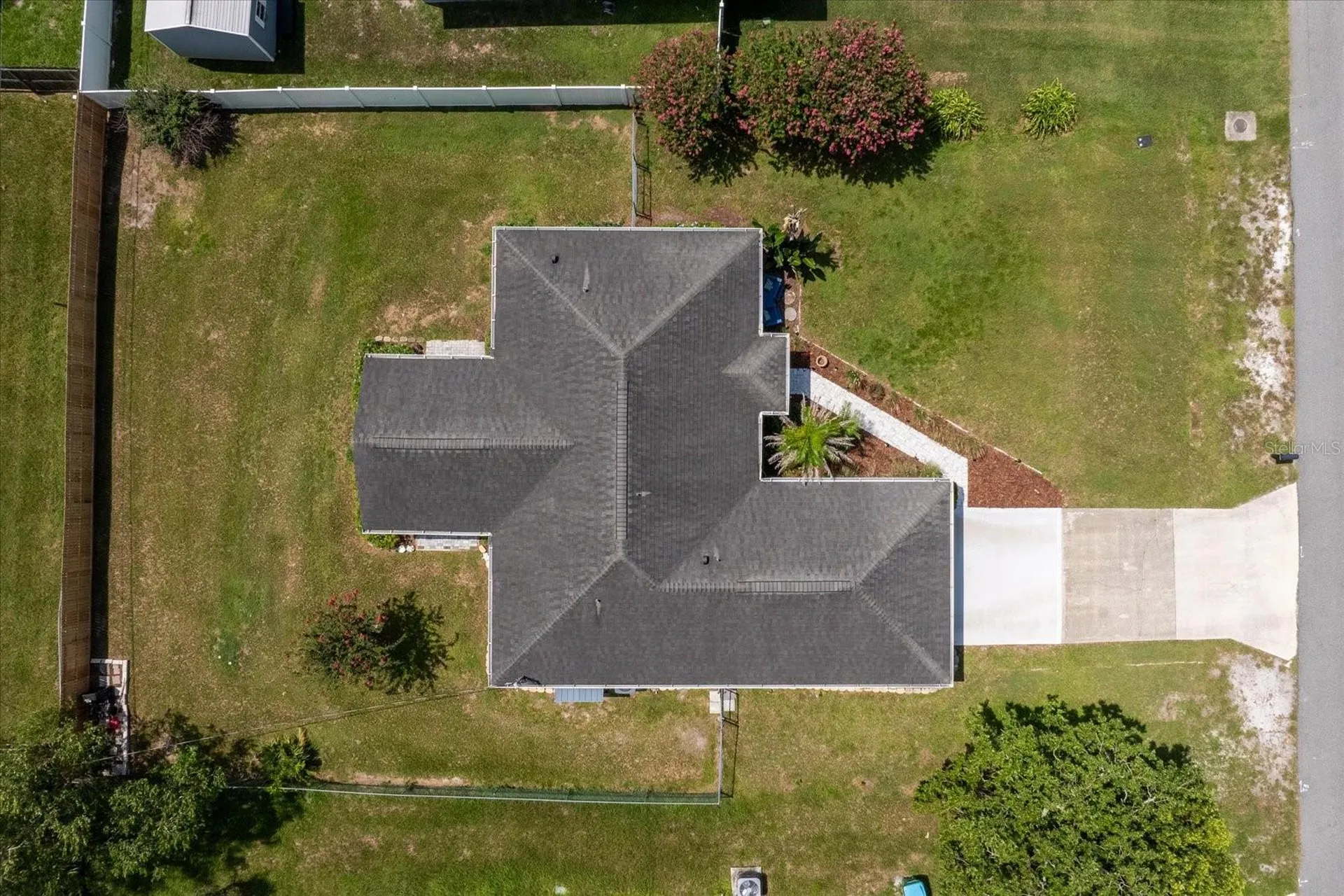 1892 Montebello Avenue Deltona FL 32738