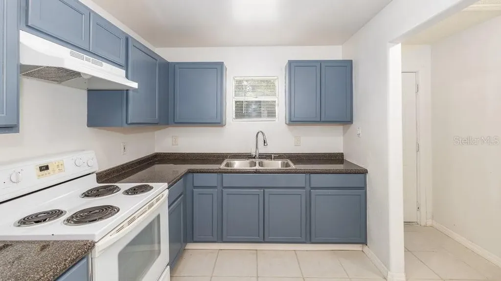 31128 Lochmore Circle Sorrento FL 32776