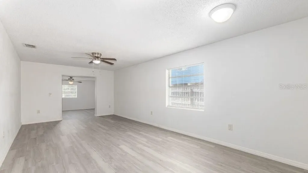 31128 Lochmore Circle Sorrento FL 32776