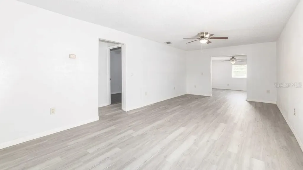 31128 Lochmore Circle Sorrento FL 32776
