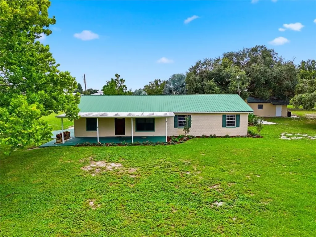 1645 Hwy 630 W Frostproof FL 33843