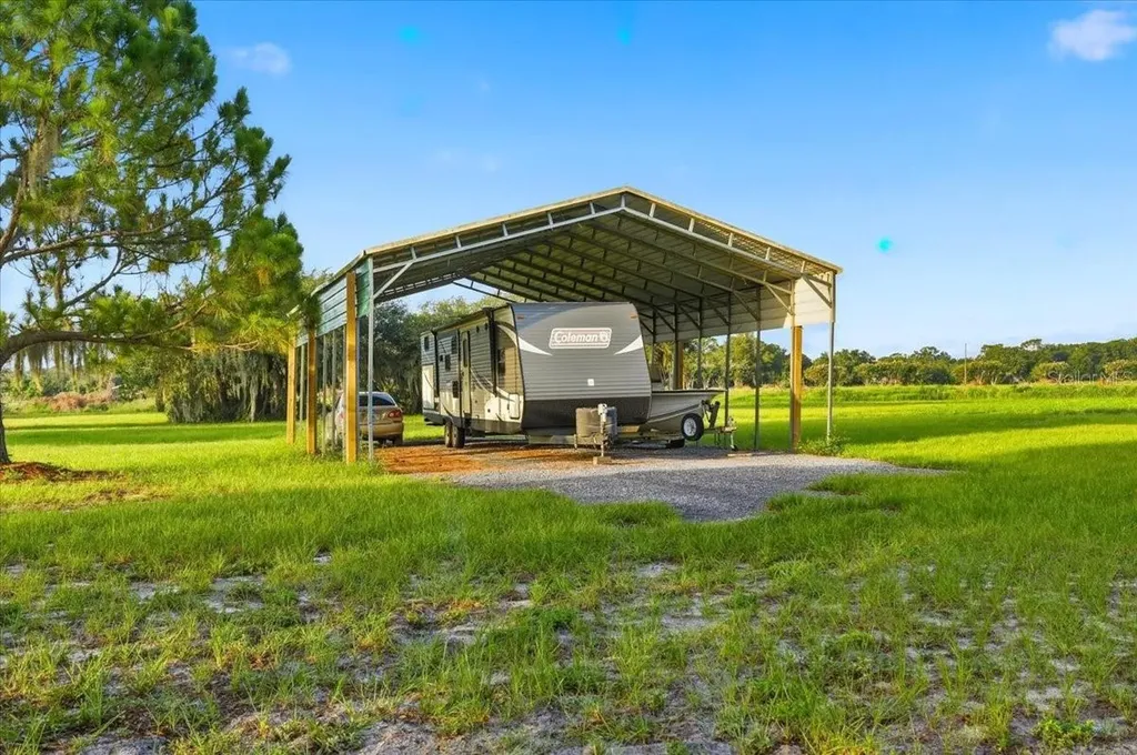 1645 Hwy 630 W Frostproof FL 33843
