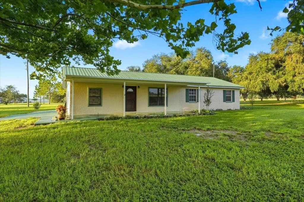 1645 Hwy 630 W Frostproof FL 33843