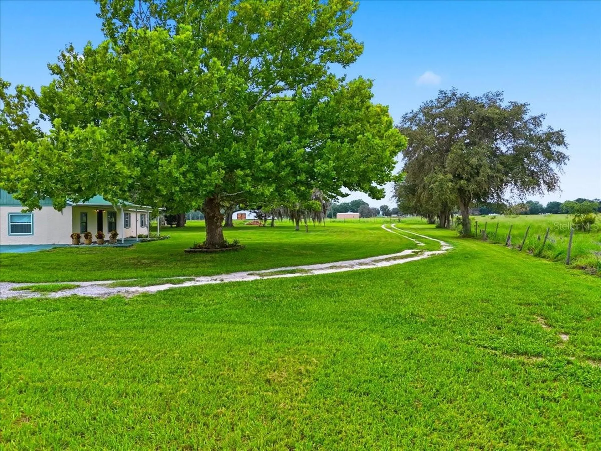 1645 Hwy 630 W Frostproof FL 33843