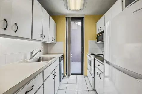 220 Pass Key Road Sarasota FL 34242